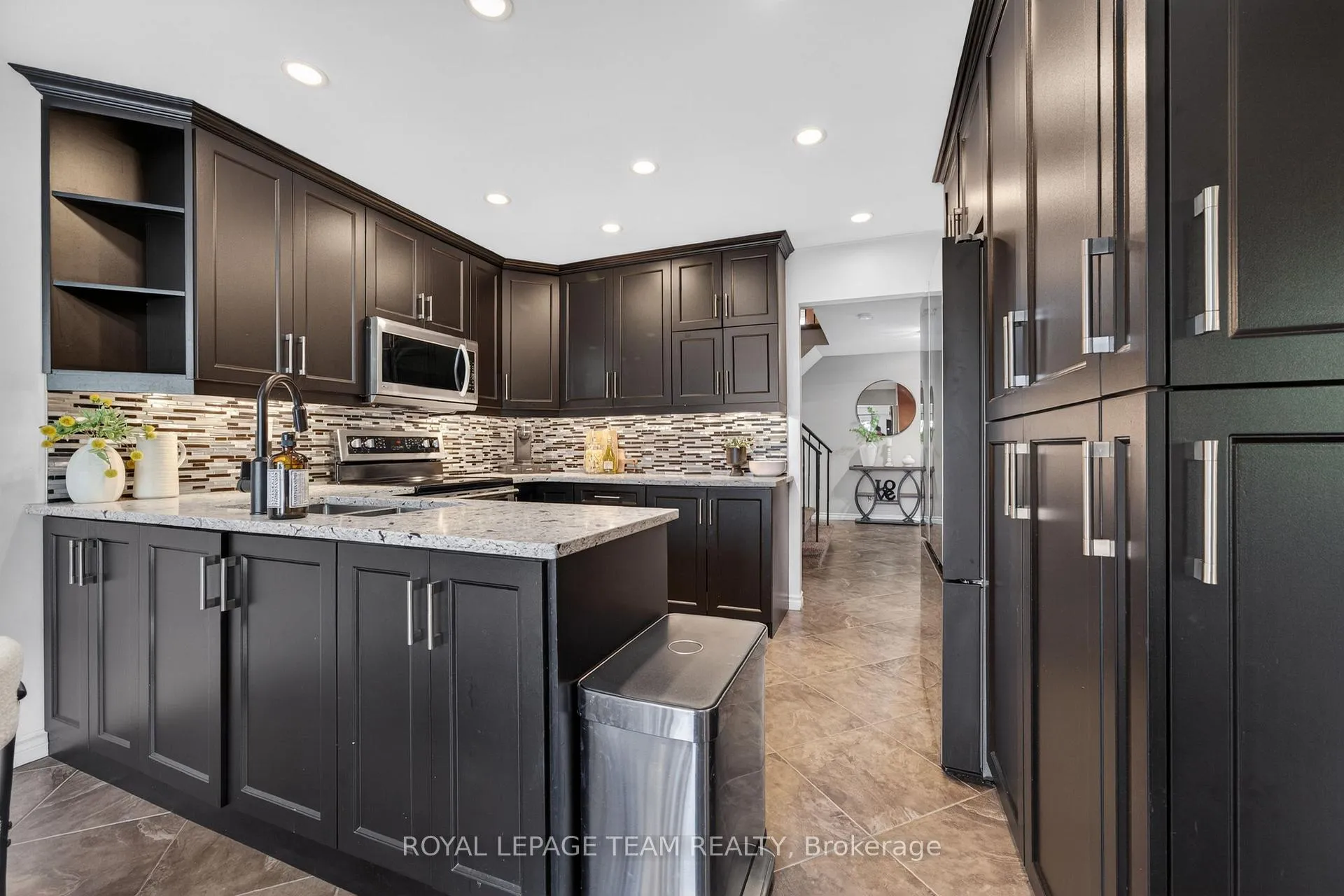 Photo 15 of 161 Springwater Drive, Ottawa, Kanata - Bridlewood — HOMEH