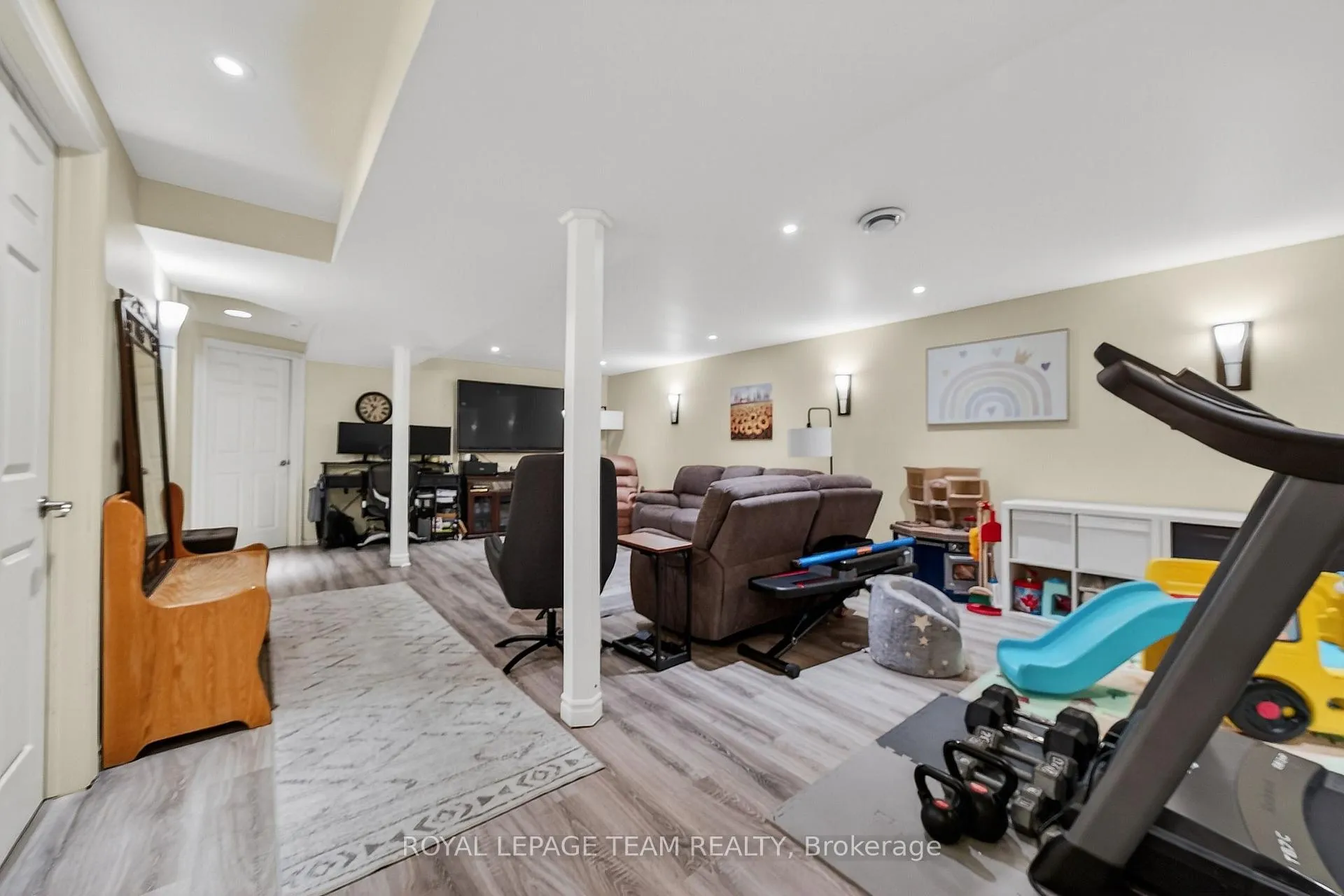 Photo 41 of 161 Springwater Drive, Ottawa, Kanata - Bridlewood — HOMEH