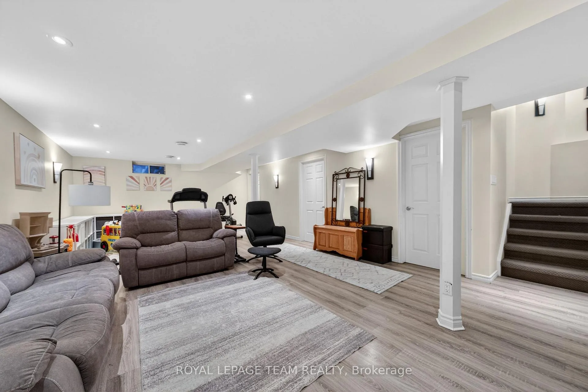 Photo 42 of 161 Springwater Drive, Ottawa, Kanata - Bridlewood — HOMEH