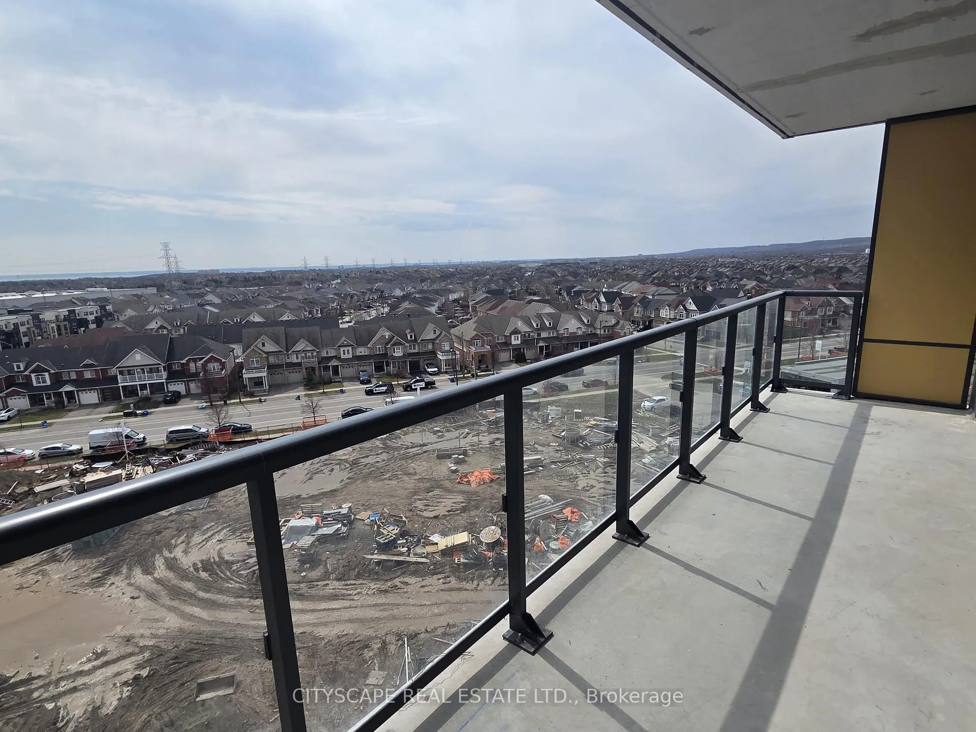 Photo 14 of Unit C709, 4878 Powers Common, Burlington, Appleby — HOMEH