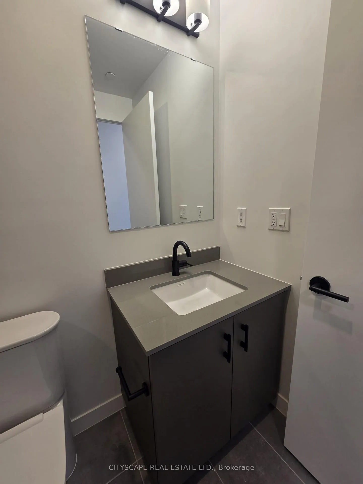 Photo 18 of Unit C709, 4878 Powers Common, Burlington, Appleby — HOMEH