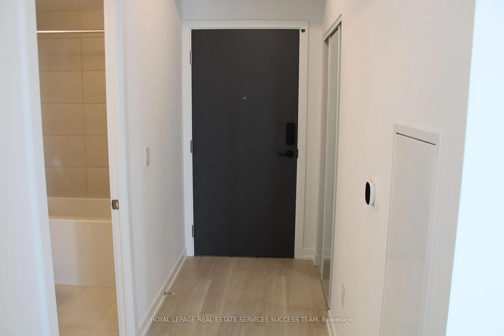 Photo 6 of Unit B-2205, 9751 Markham Road, Markham, Greensborough — HOMEH