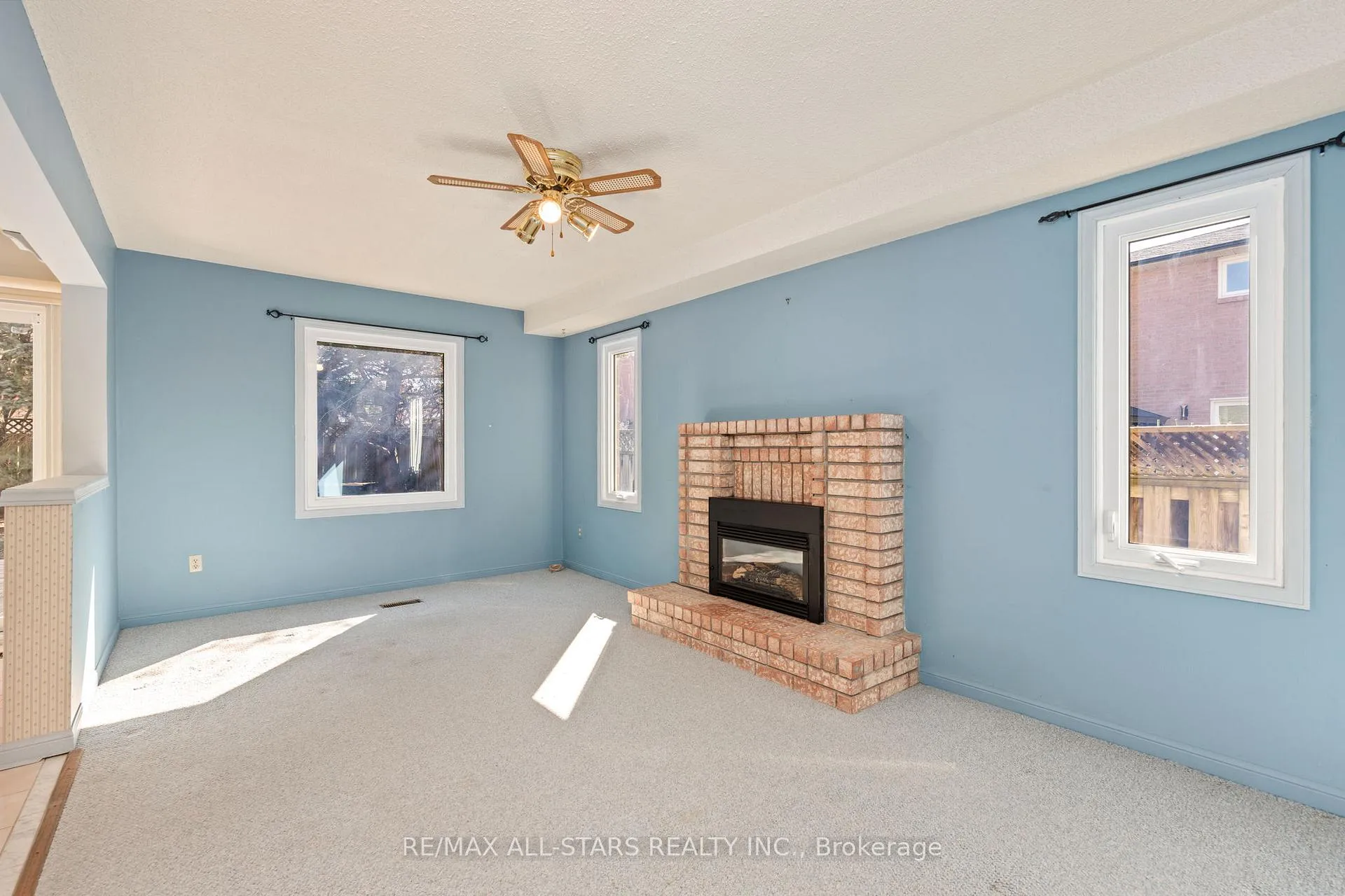 Photo 11 of 3 Bryant Road, Markham, Markham Village — HOMEH