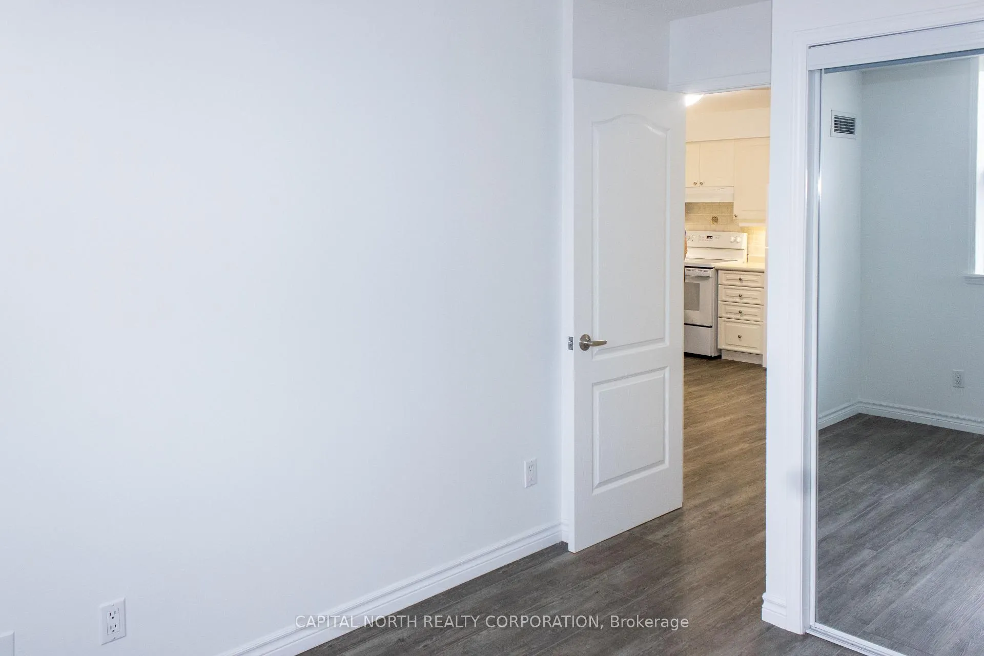 Photo 6 of Unit 412, 7373 Martingrove Road, Vaughan, Vaughan Grove — HOMEH