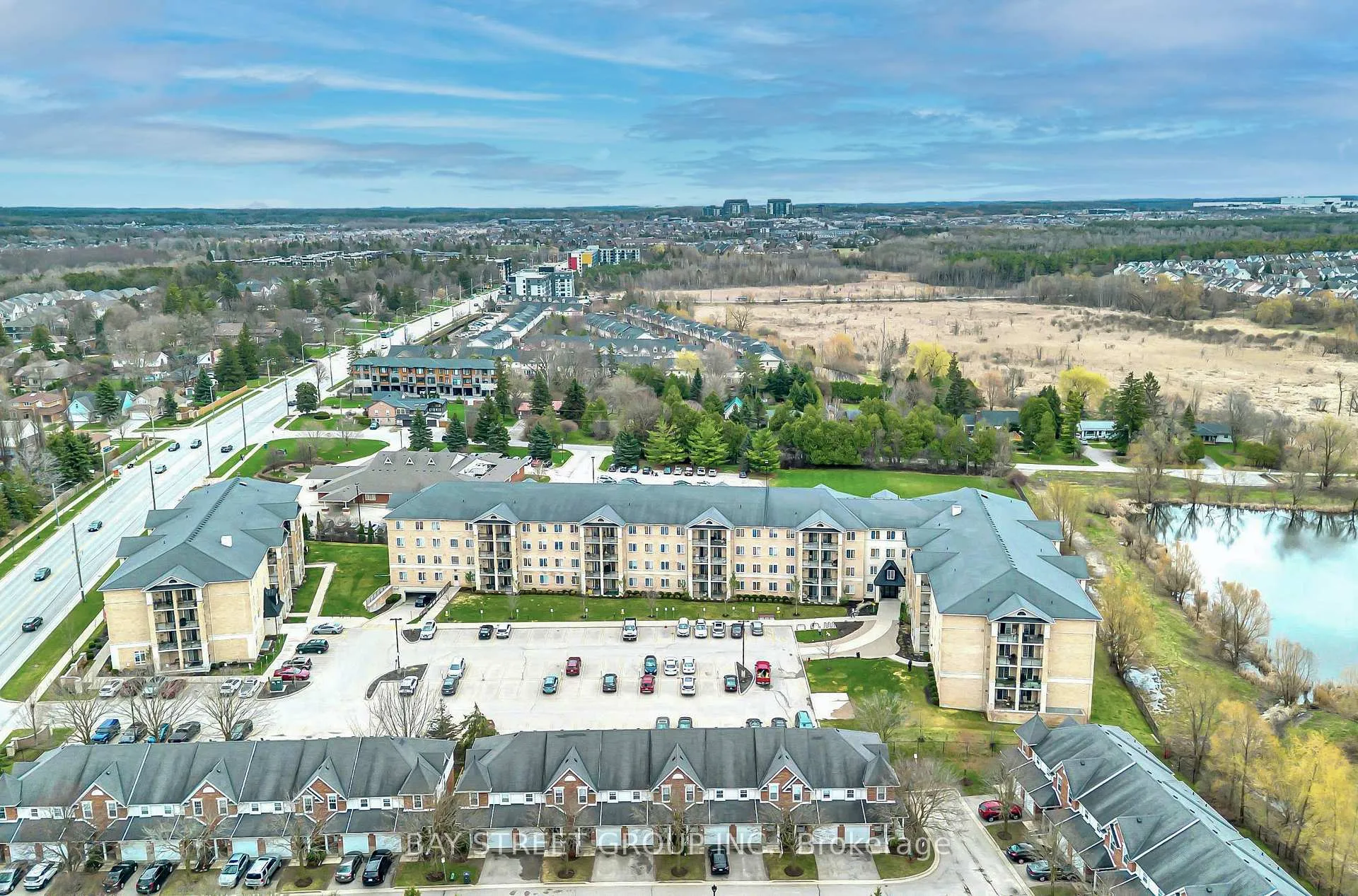 Photo 1 of Unit 132, 1077 Gordon Street, Guelph, Kortright West — HOMEH
