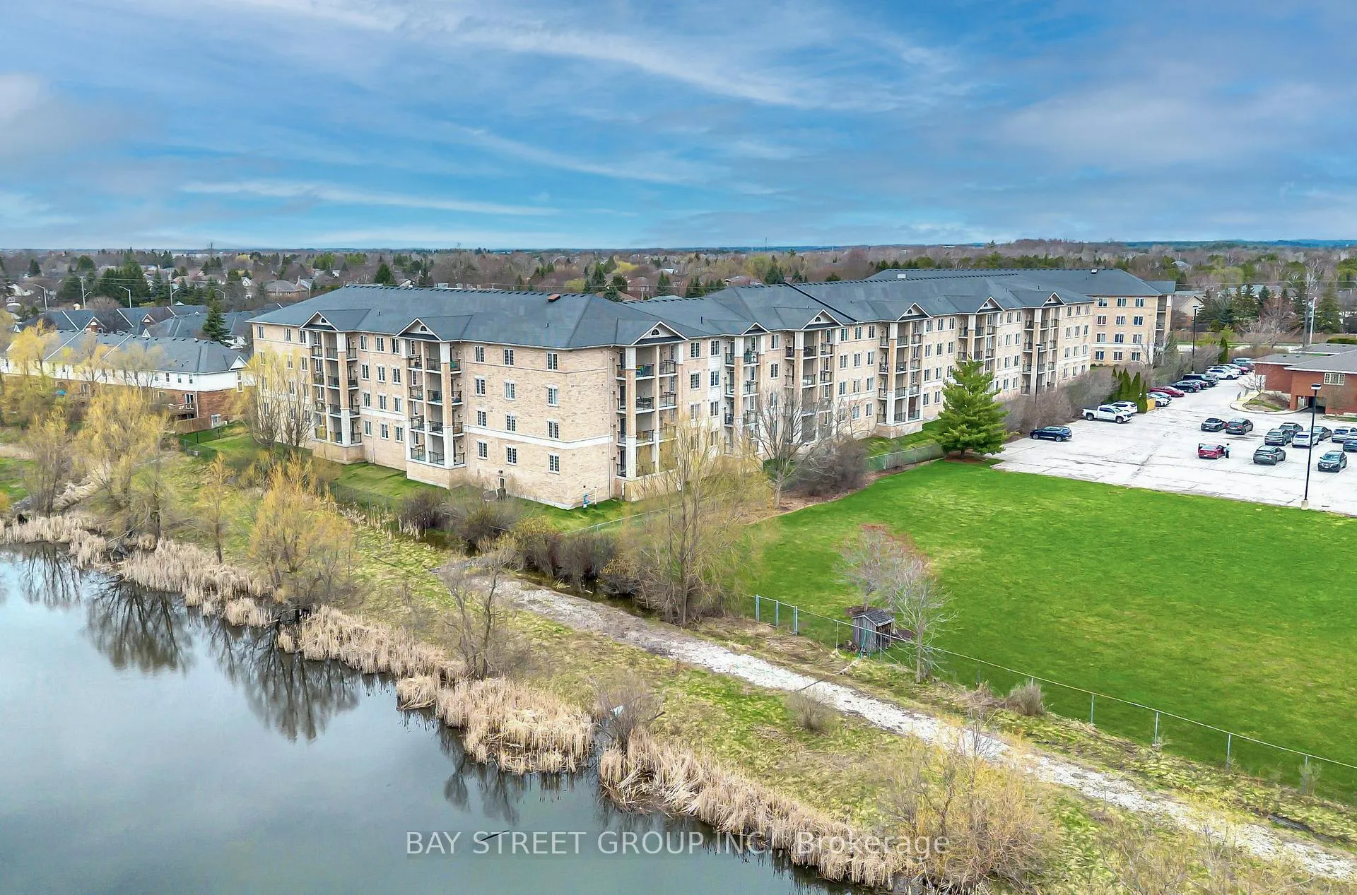 Photo 40 of Unit 132, 1077 Gordon Street, Guelph, Kortright West — HOMEH