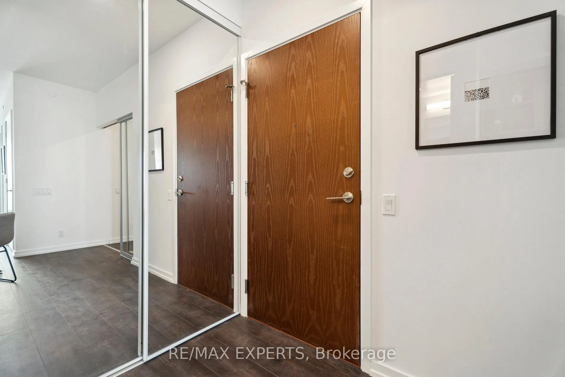 Photo 6 of Unit 907, 7890 Jane Street, Vaughan, Vaughan Corporate Centre — HOMEH