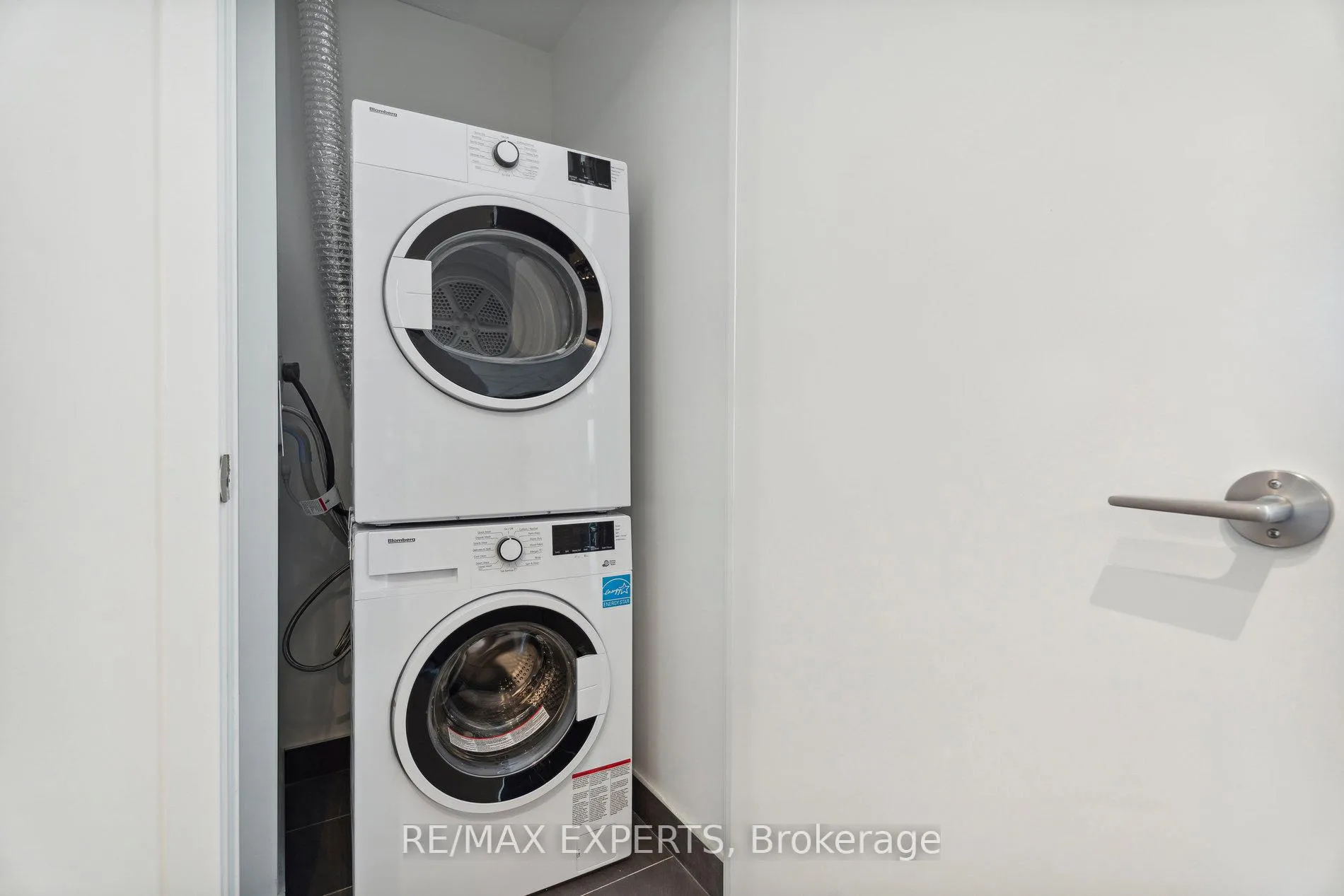 Photo 27 of Unit 907, 7890 Jane Street, Vaughan, Vaughan Corporate Centre — HOMEH