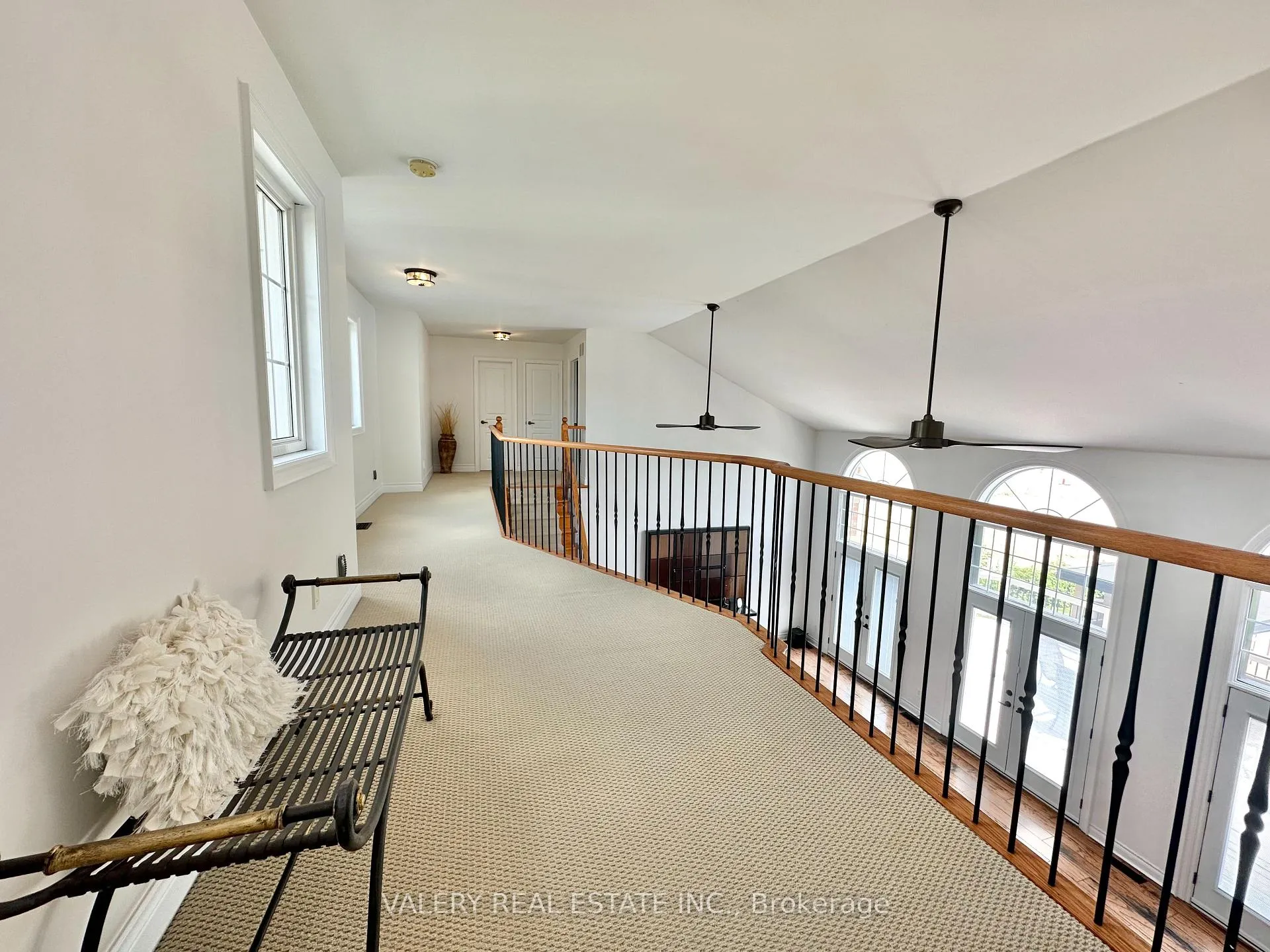 Photo 41 of 13 Classic Drive N, Brampton, Credit Valley — HOMEH