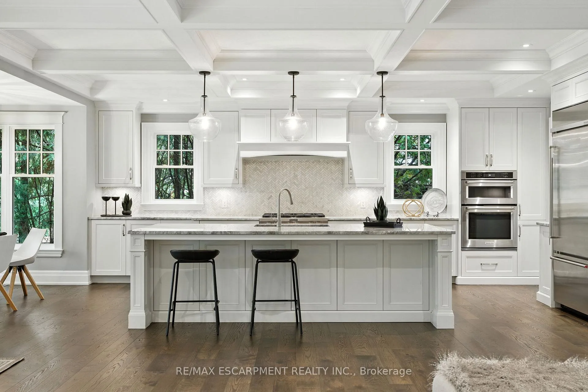 Photo 14 of 391 Patricia Drive, Burlington, Bayview — HOMEH