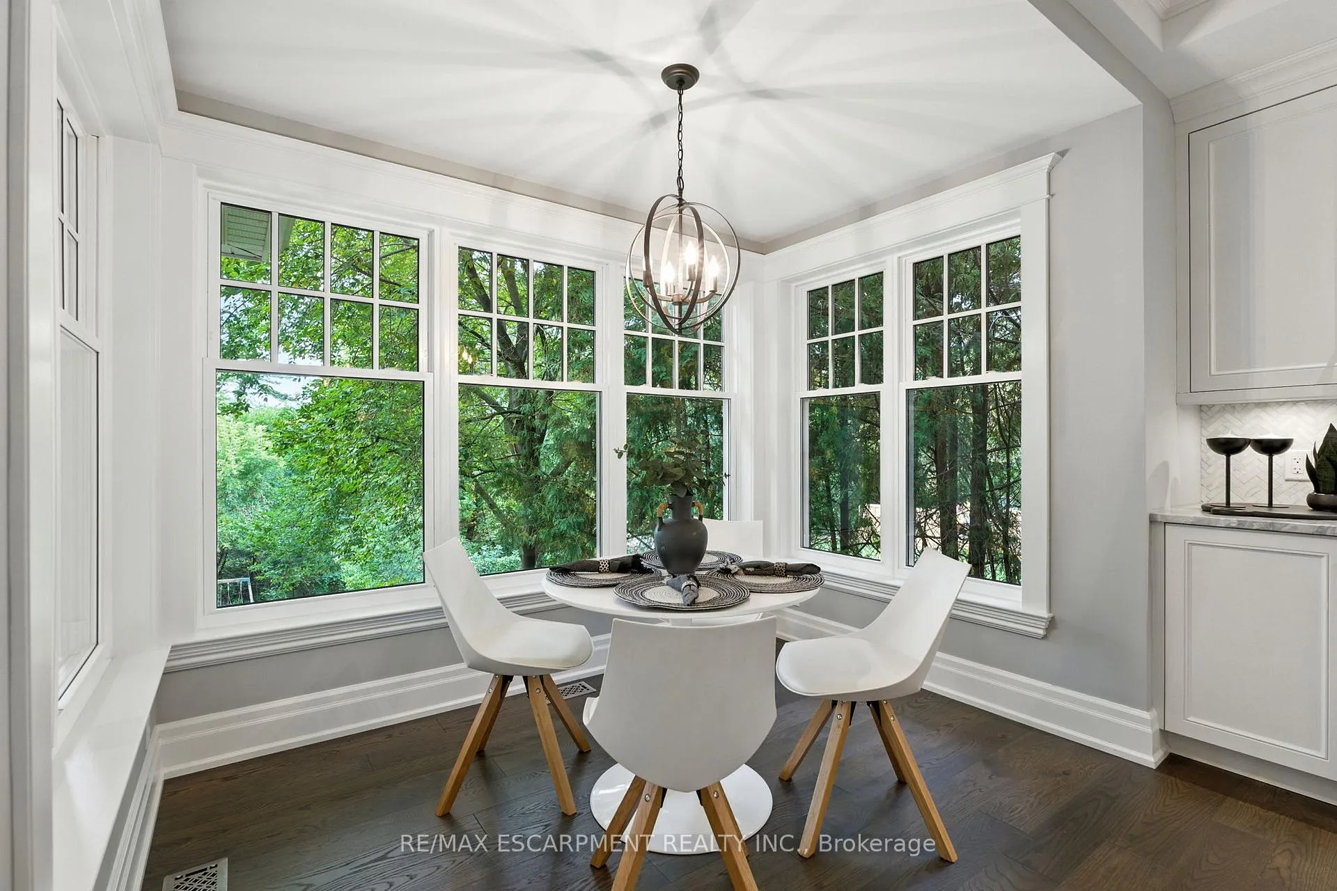Photo 15 of 391 Patricia Drive, Burlington, Bayview — HOMEH
