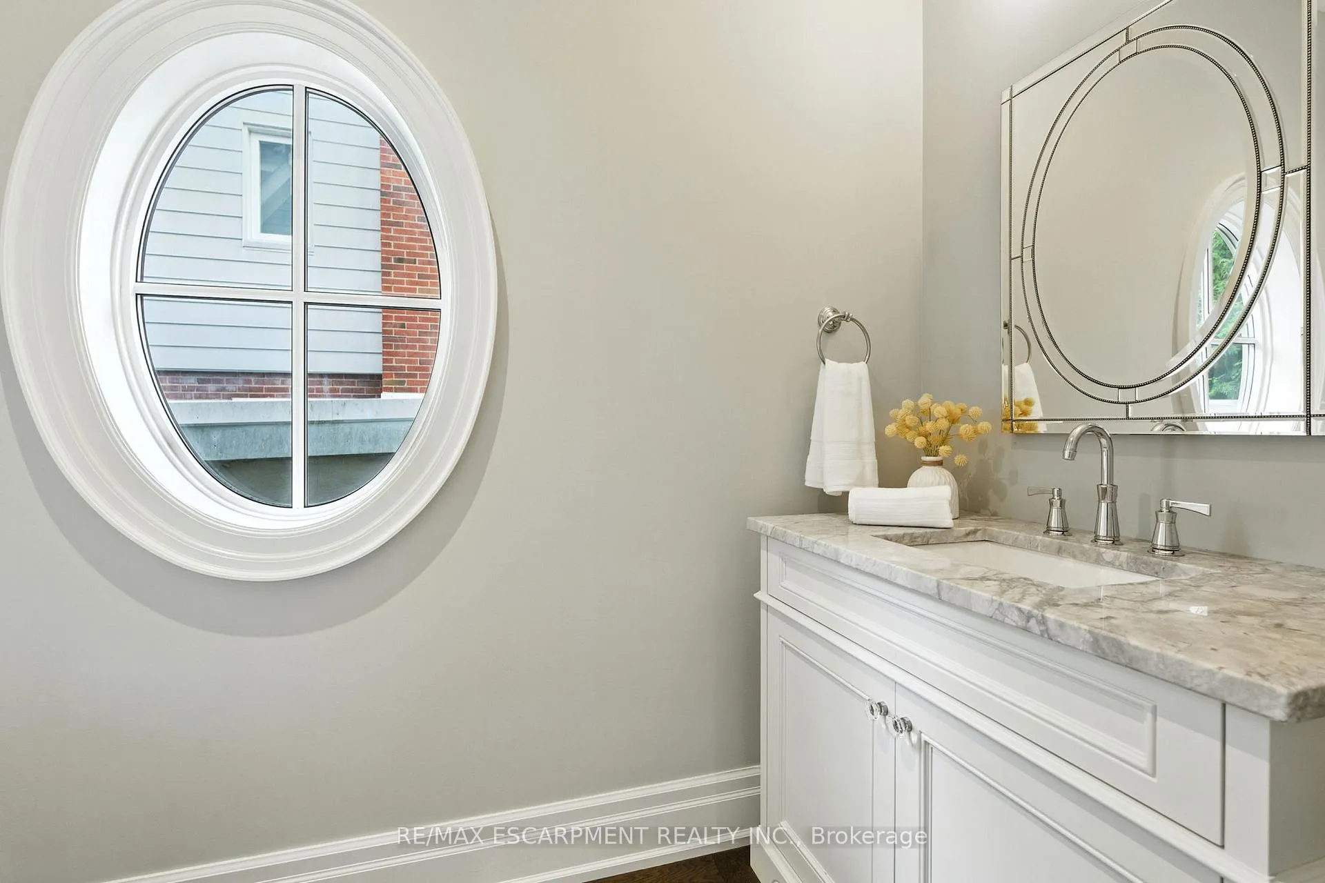 Photo 21 of 391 Patricia Drive, Burlington, Bayview — HOMEH