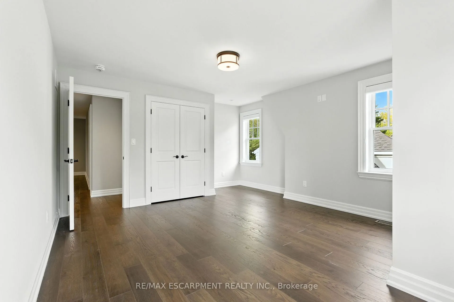 Photo 30 of 391 Patricia Drive, Burlington, Bayview — HOMEH