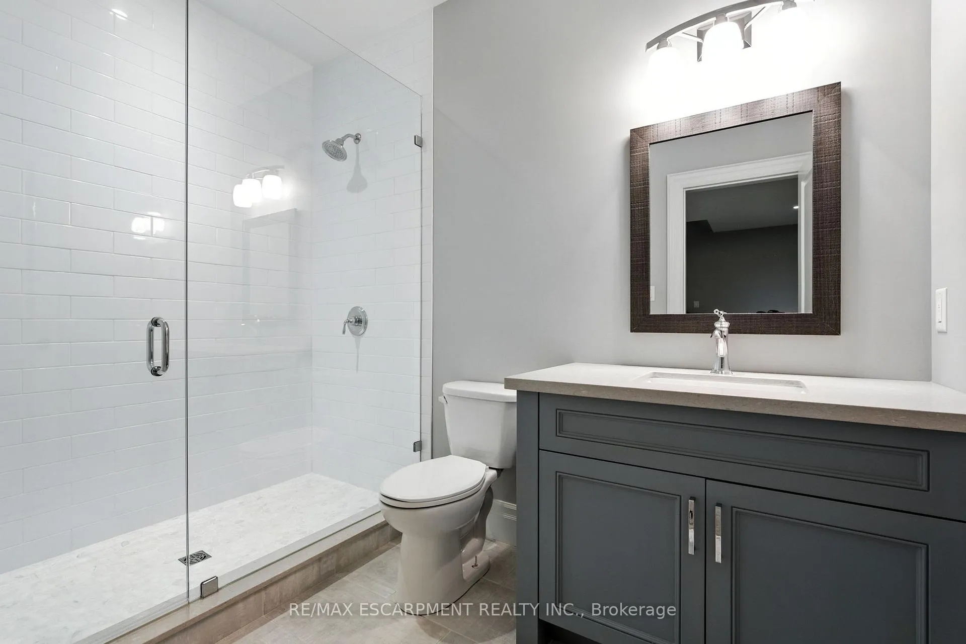 Photo 39 of 391 Patricia Drive, Burlington, Bayview — HOMEH