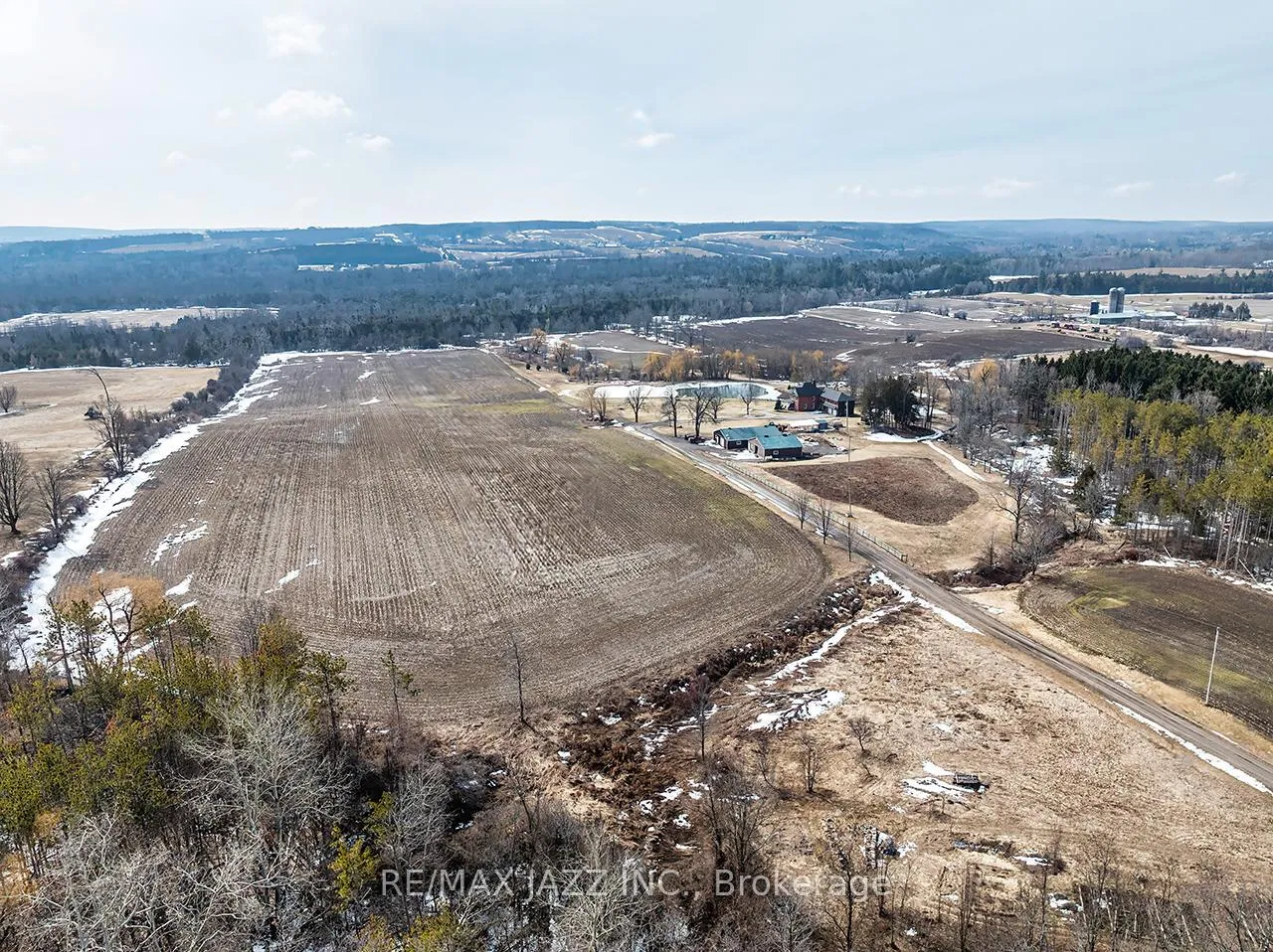 Photo 31 of 1219 Larmer Line, Cavan Monaghan, Cavan Twp — HOMEH