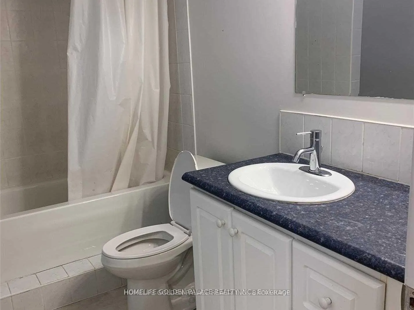 Photo 7 of 13 Dykstra Drive, Barrie, Holly — HOMEH