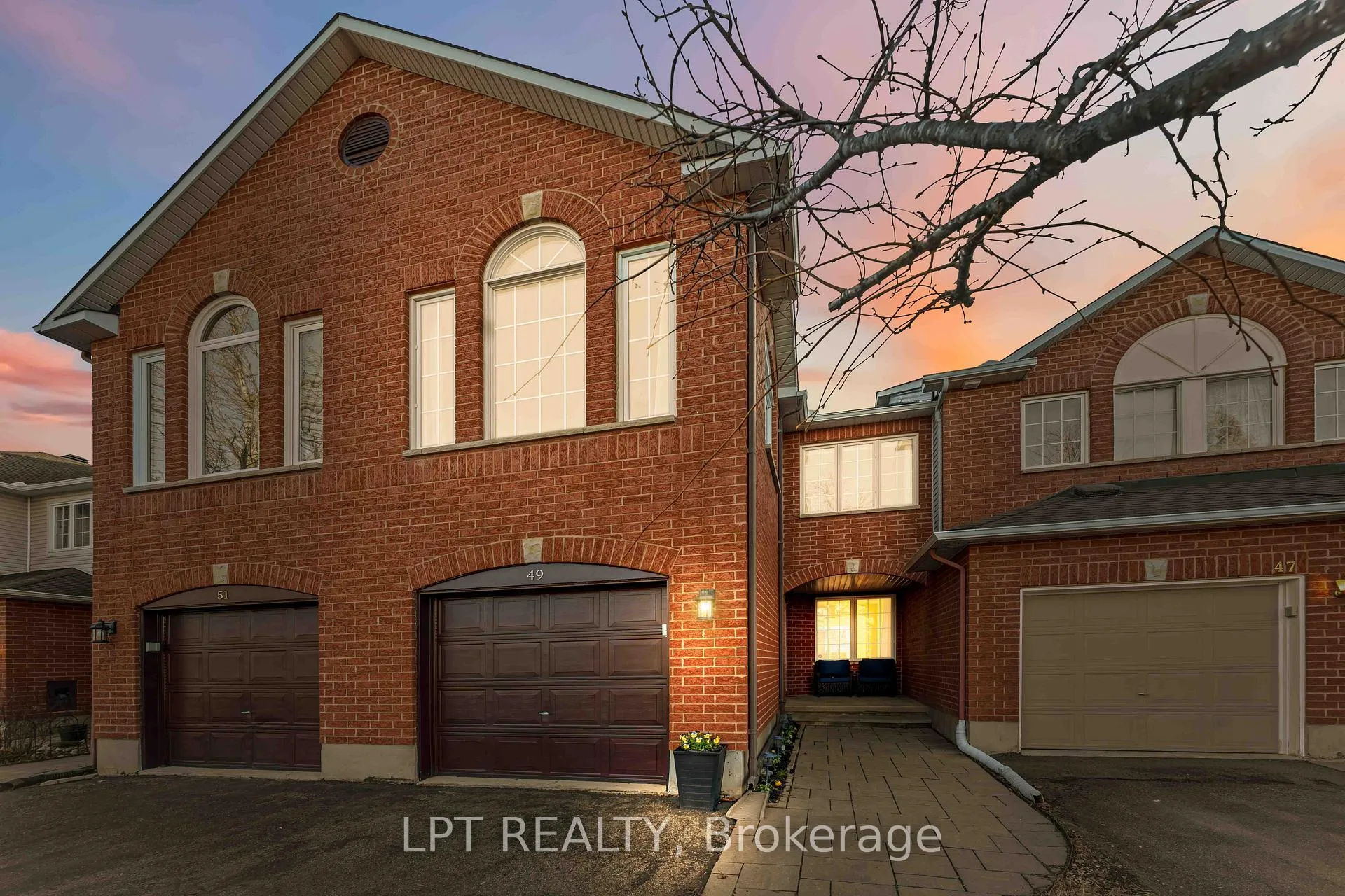 Photo 1 of 49 Pennard Way, Ottawa, Hunt Club Park/Greenboro — HOMEH