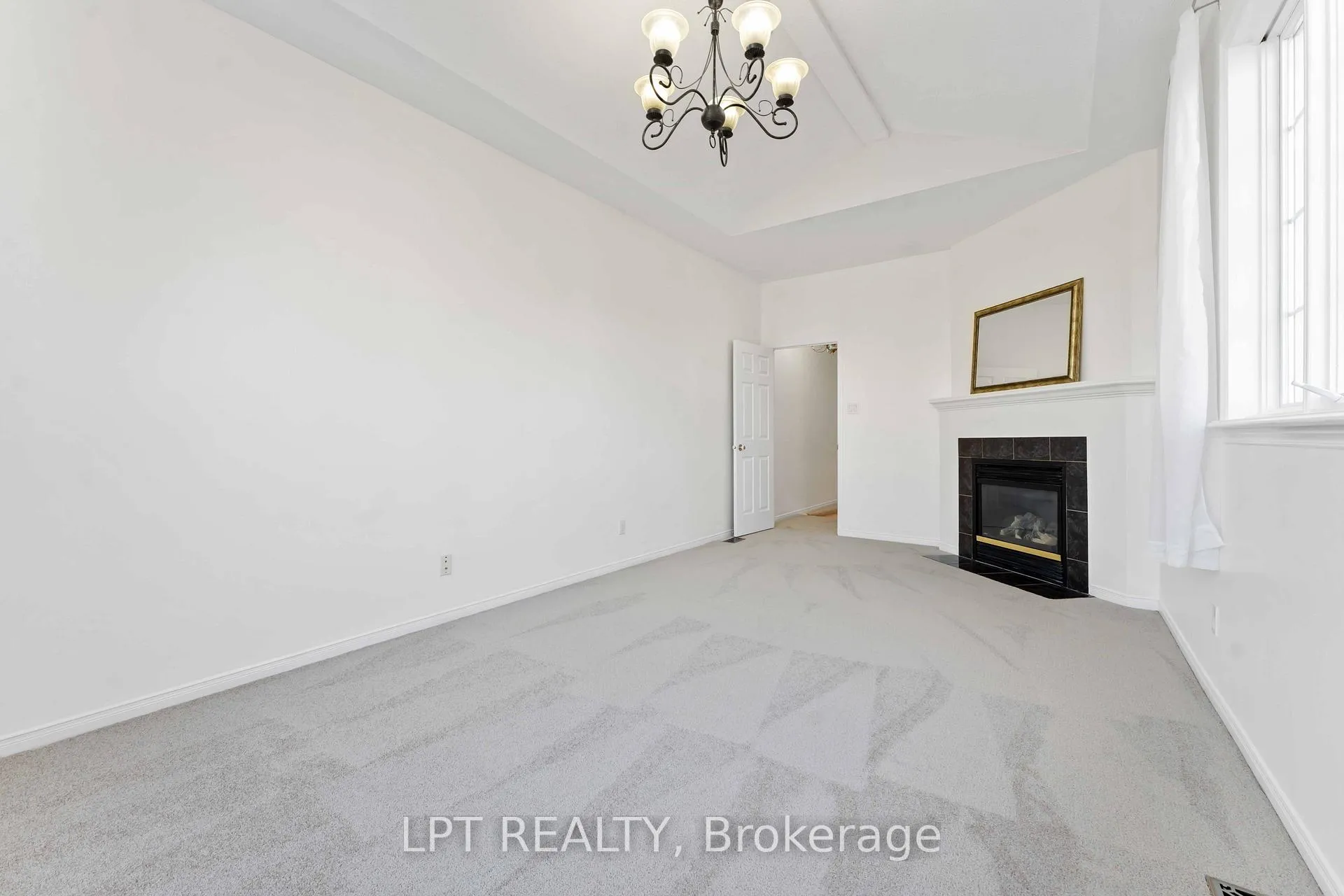 Photo 18 of 49 Pennard Way, Ottawa, Hunt Club Park/Greenboro — HOMEH