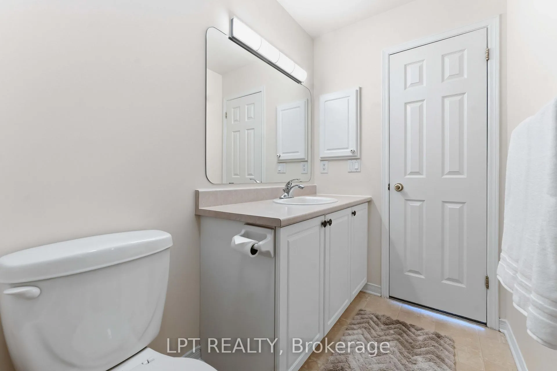 Photo 21 of 49 Pennard Way, Ottawa, Hunt Club Park/Greenboro — HOMEH