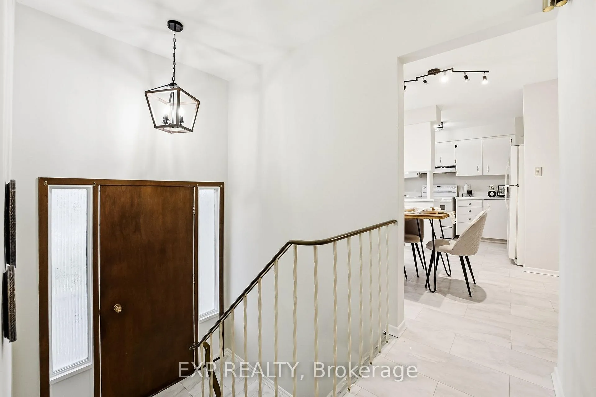 Photo 13 of 370 Hillcroft Street, Oshawa, O'Neill — HOMEH