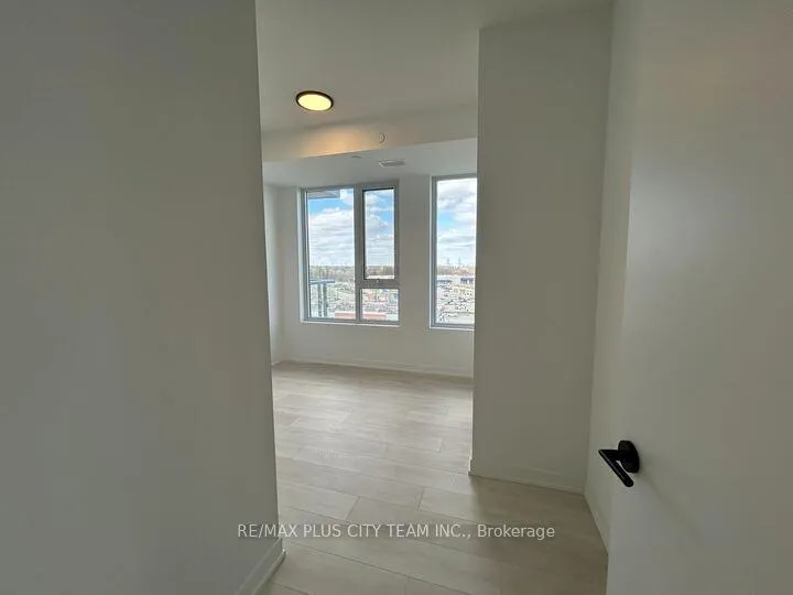 Photo 11 of Unit c807, 4878 Powers Common, Burlington, Alton — HOMEH