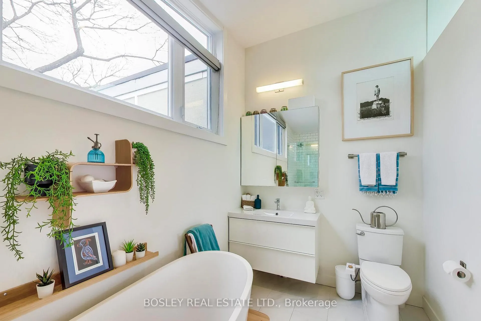Photo 25 of 45 Berkshire Avenue, Toronto, South Riverdale — HOMEH