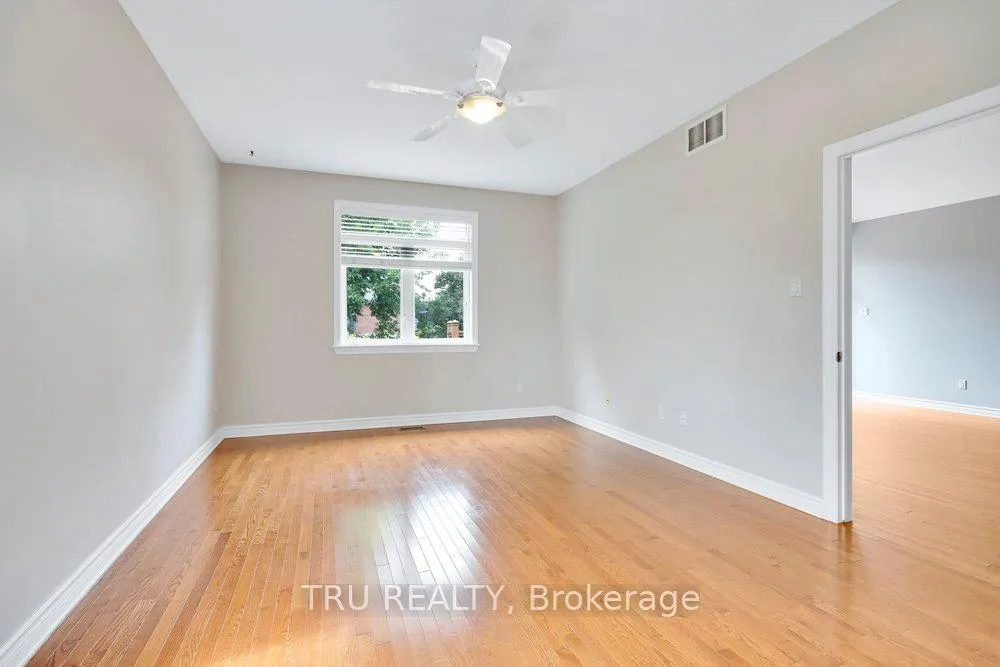 Photo 18 of 108 Villageview Private, Ottawa, Carp — HOMEH