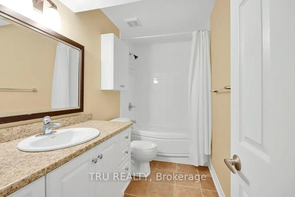 Photo 21 of 108 Villageview Private, Ottawa, Carp — HOMEH