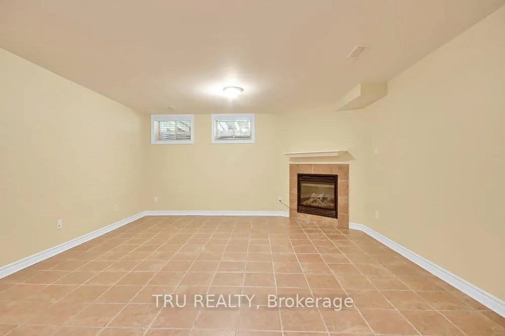 Photo 27 of 108 Villageview Private, Ottawa, Carp — HOMEH