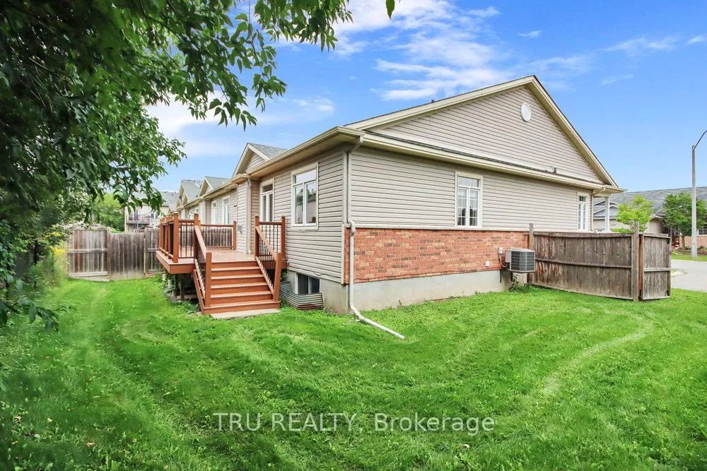 Photo 34 of 108 Villageview Private, Ottawa, Carp — HOMEH
