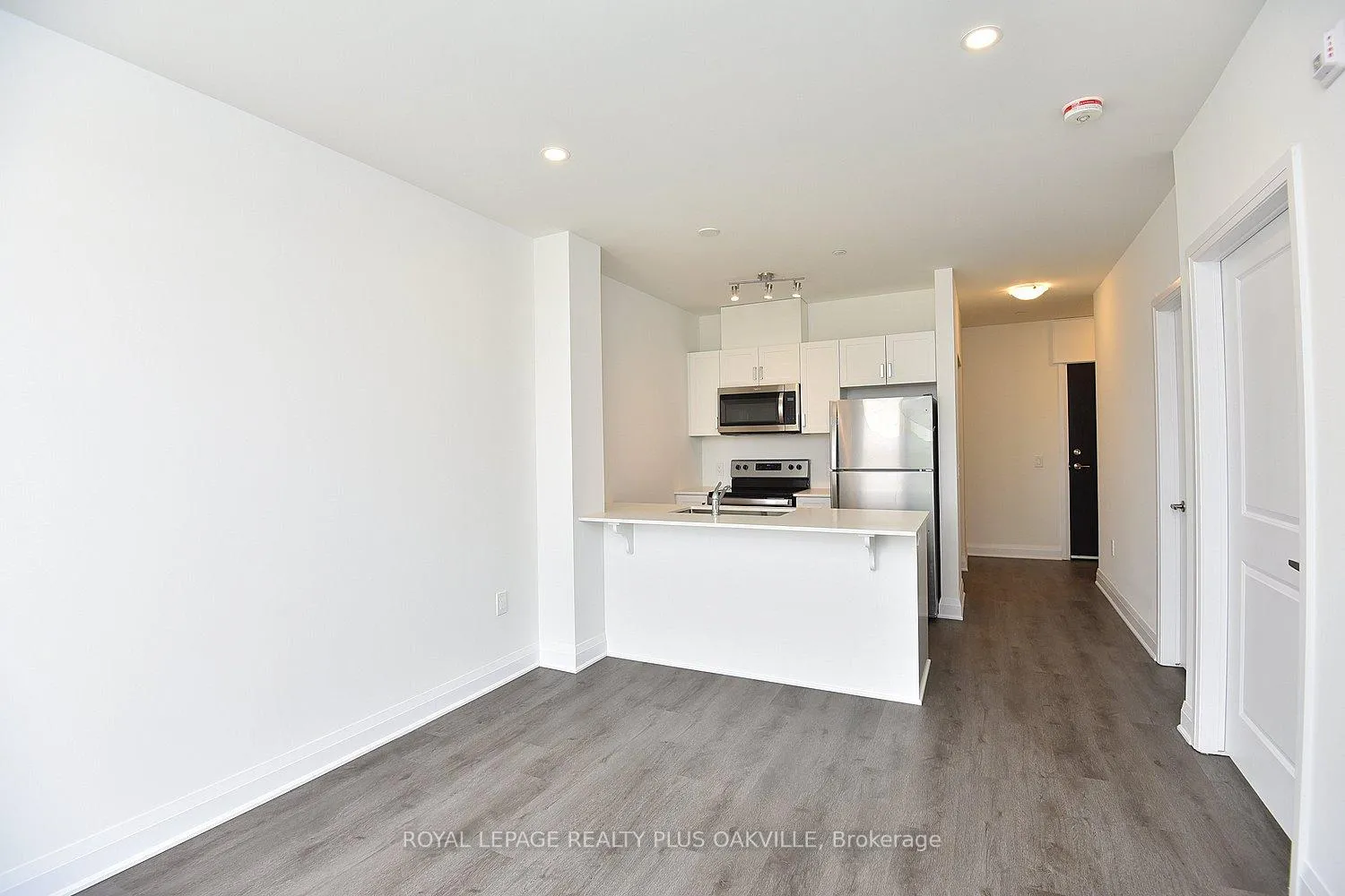 Photo 5 of Unit 510, 1936 Rymal Road E, Hamilton, Stoney Creek Mountain — HOMEH