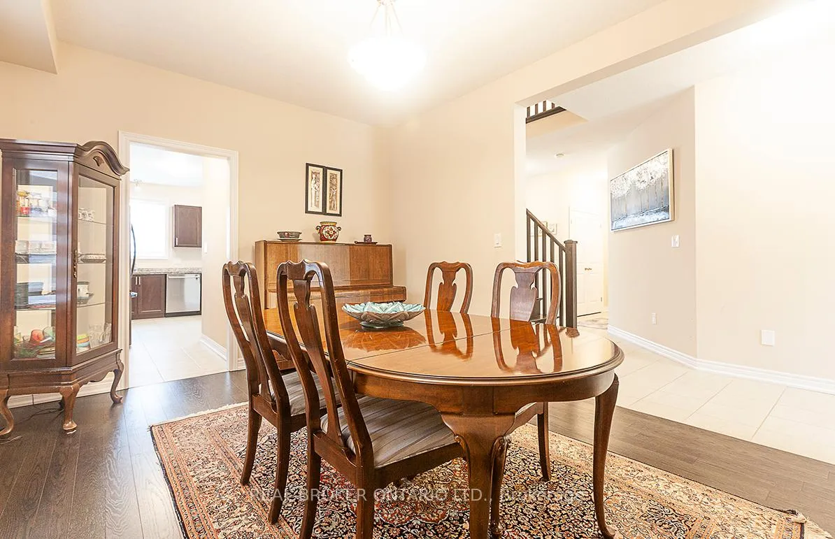 Photo 24 of 60 Morrison Drive, Hamilton, Meadowlands — HOMEH