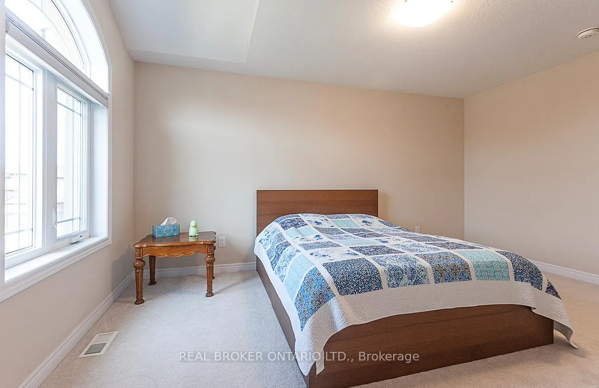Photo 26 of 60 Morrison Drive, Hamilton, Meadowlands — HOMEH