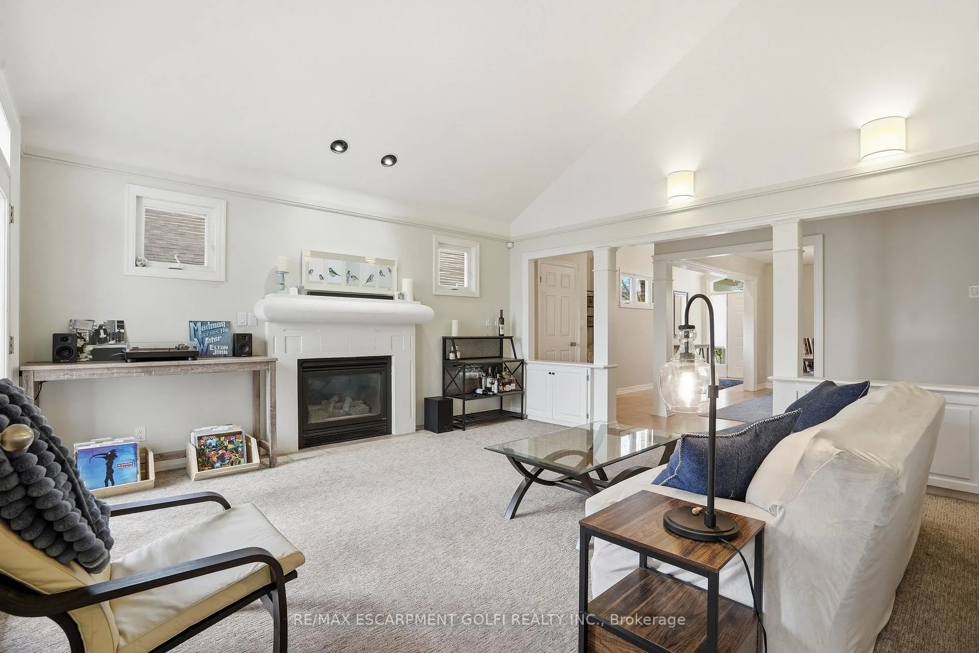 Photo 6 of 20 Timber Lane, St. Catharines, Lakeport — HOMEH