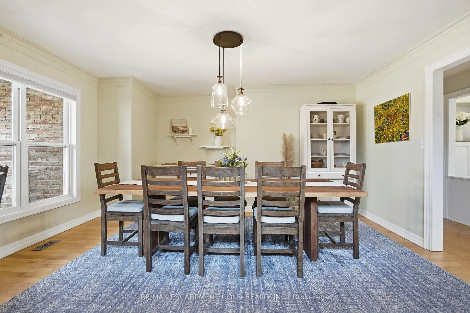 Photo 7 of 20 Timber Lane, St. Catharines, Lakeport — HOMEH
