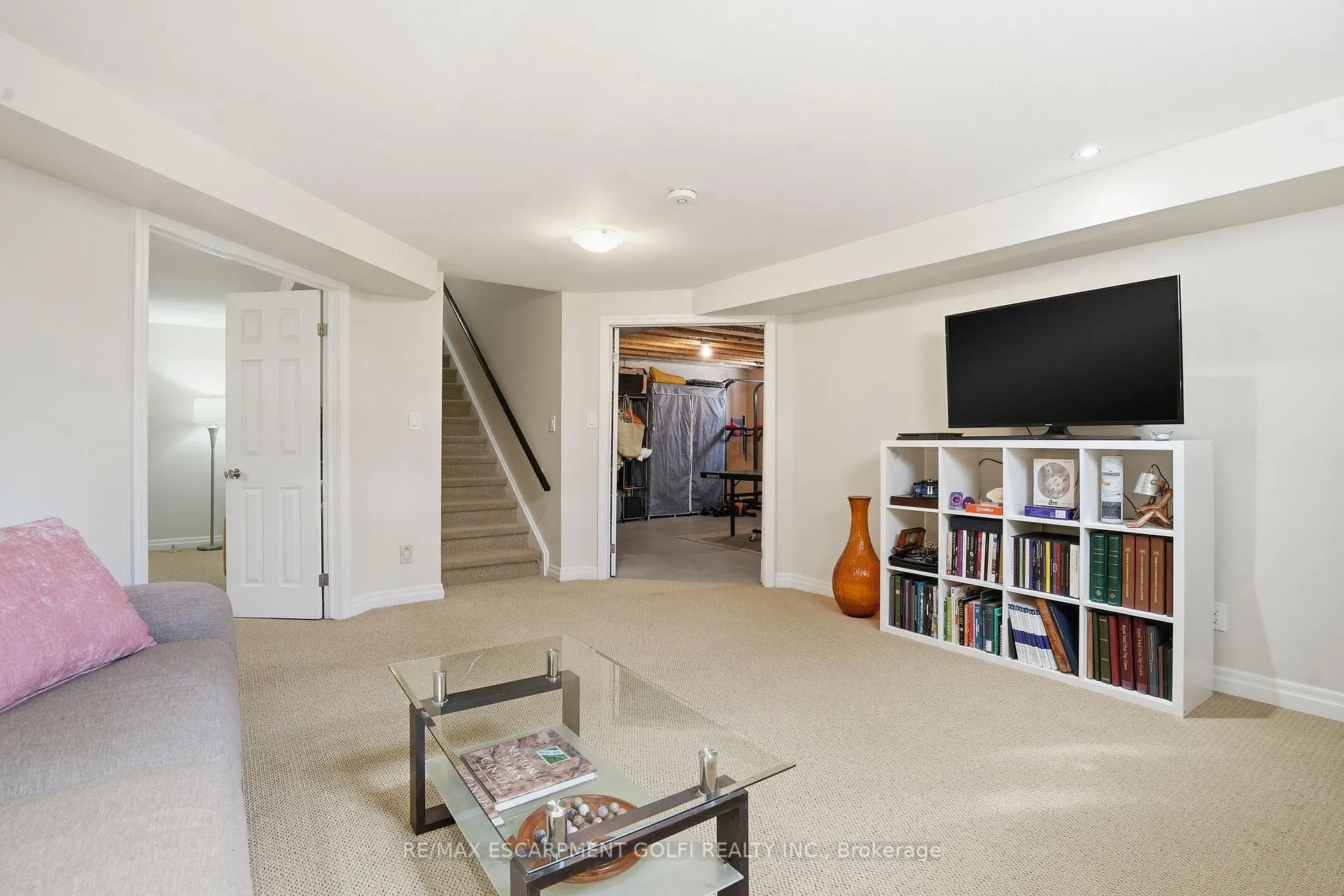 Photo 25 of 20 Timber Lane, St. Catharines, Lakeport — HOMEH