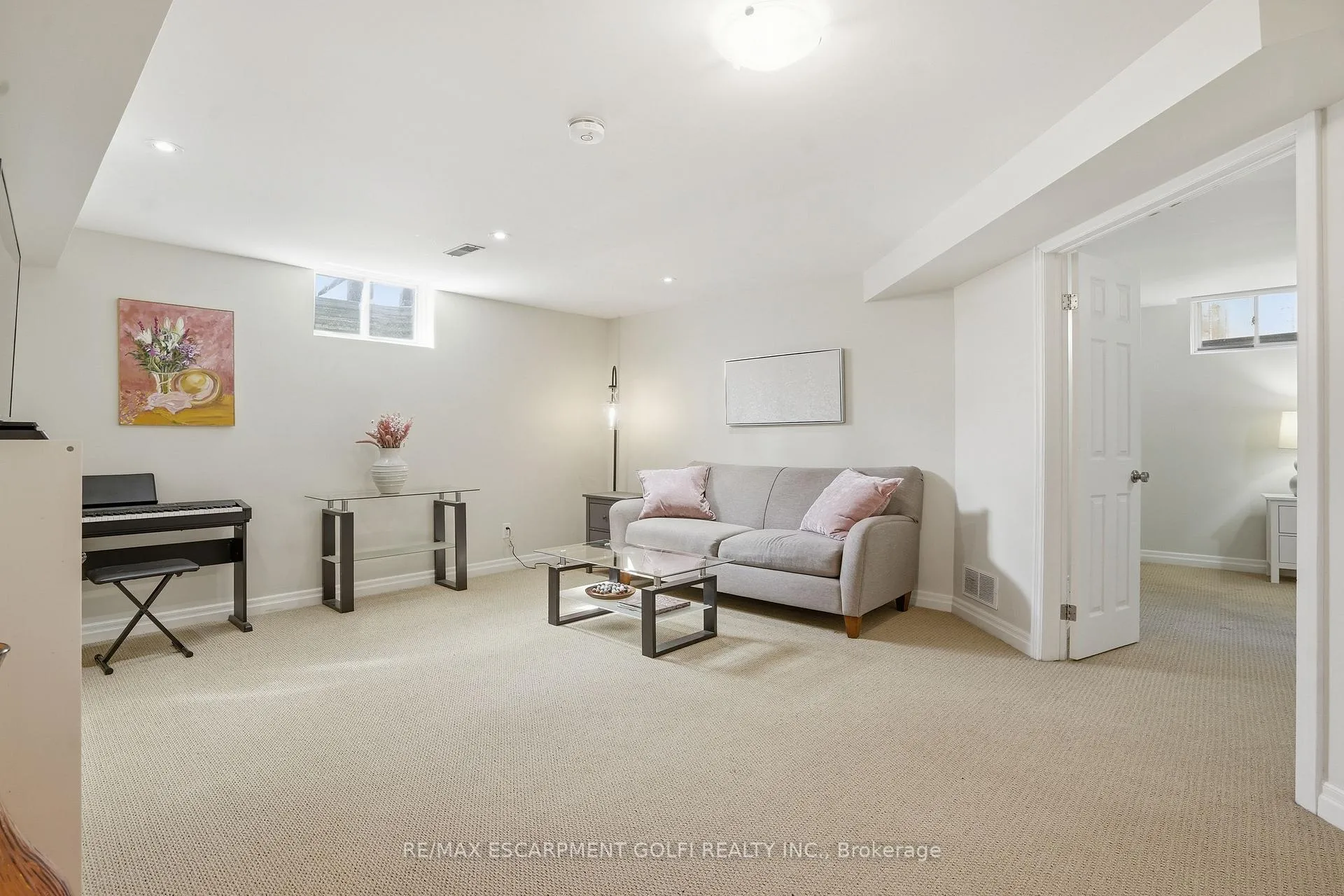 Photo 26 of 20 Timber Lane, St. Catharines, Lakeport — HOMEH