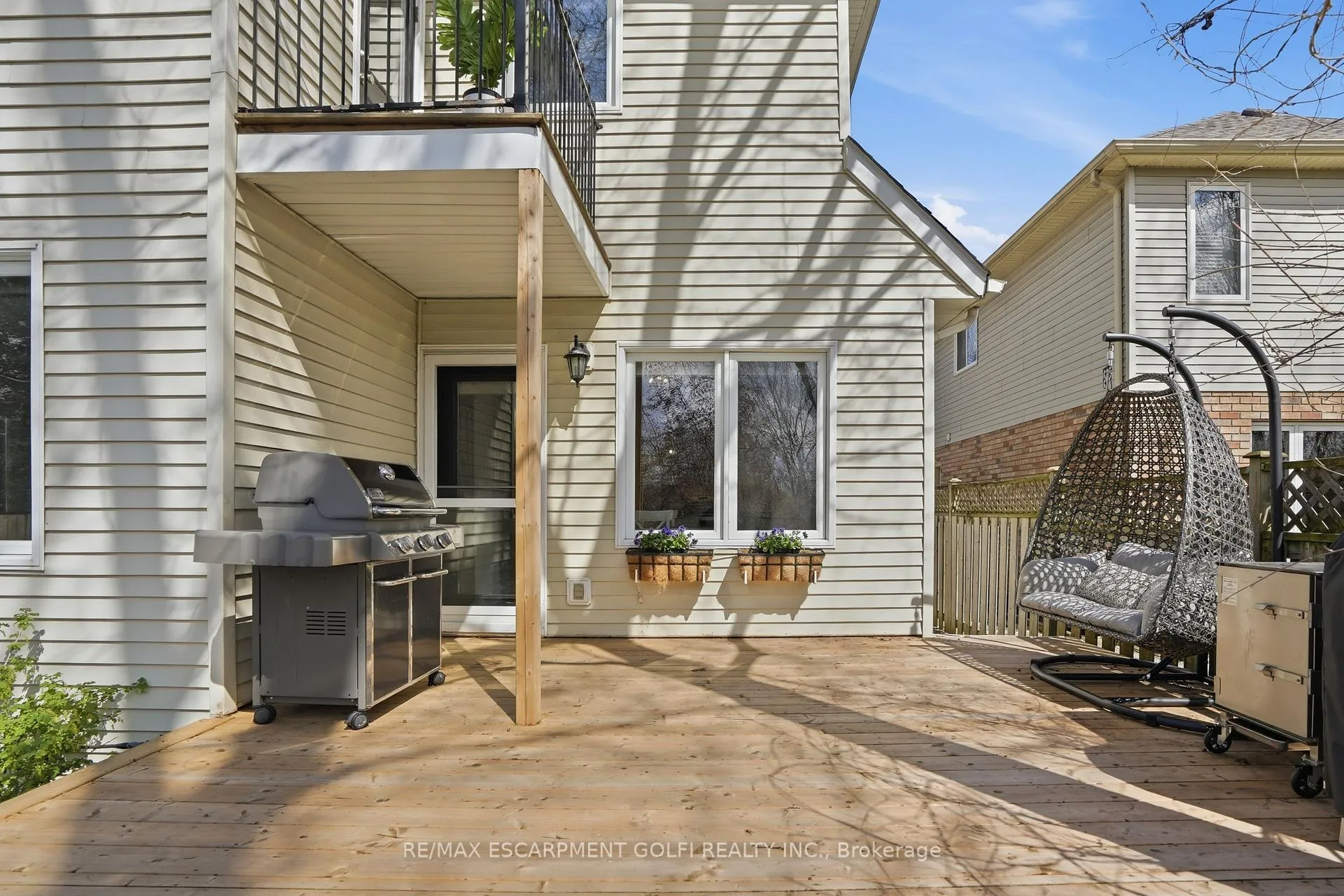 Photo 30 of 20 Timber Lane, St. Catharines, Lakeport — HOMEH