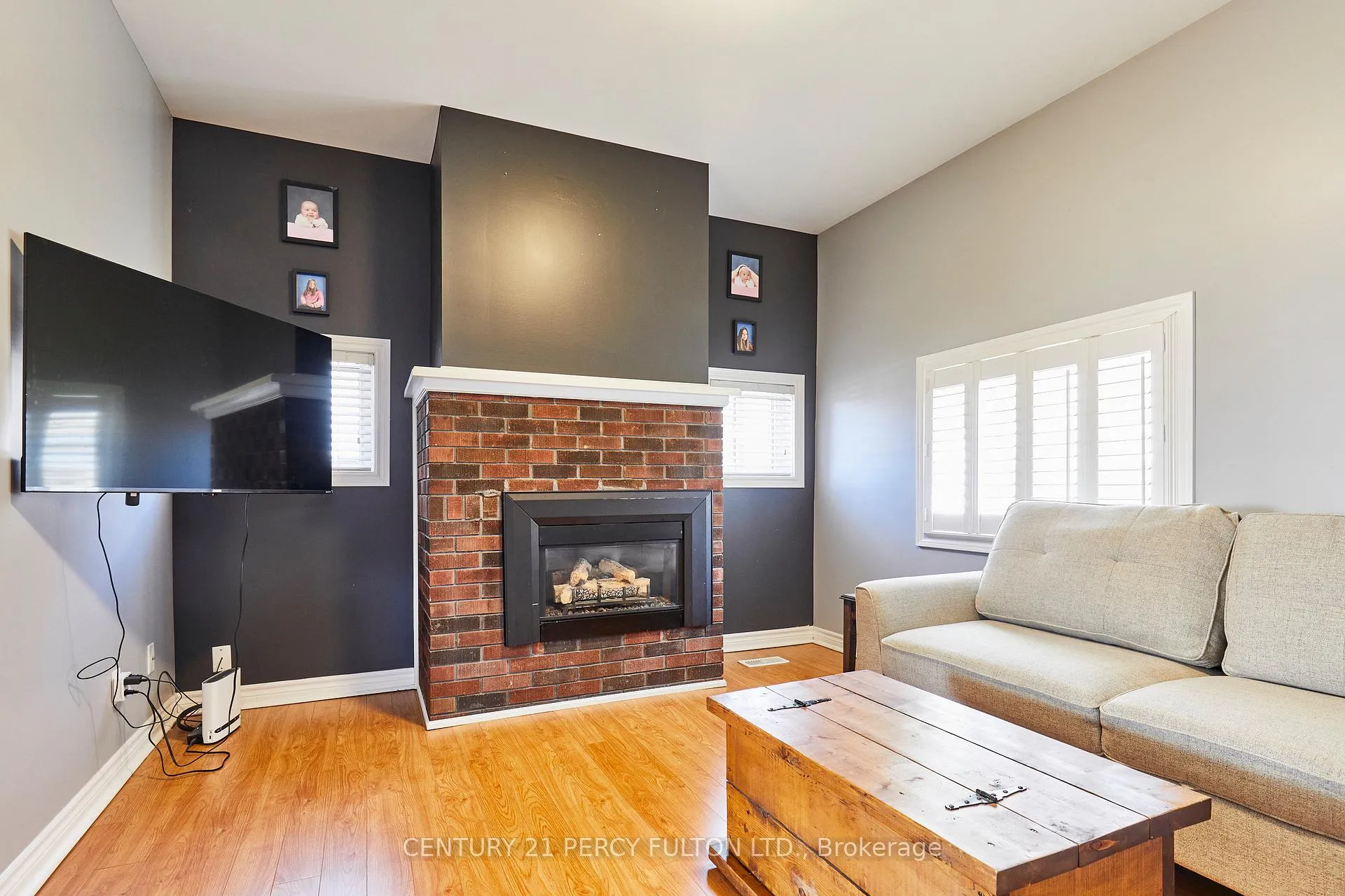 Photo 5 of 297 Celina Street, Oshawa, Central — HOMEH
