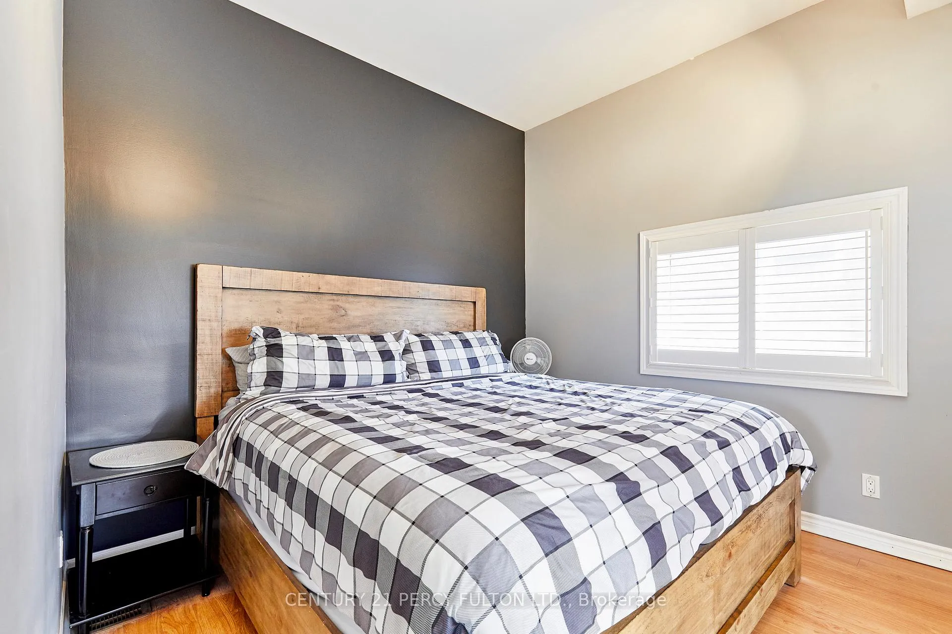 Photo 11 of 297 Celina Street, Oshawa, Central — HOMEH
