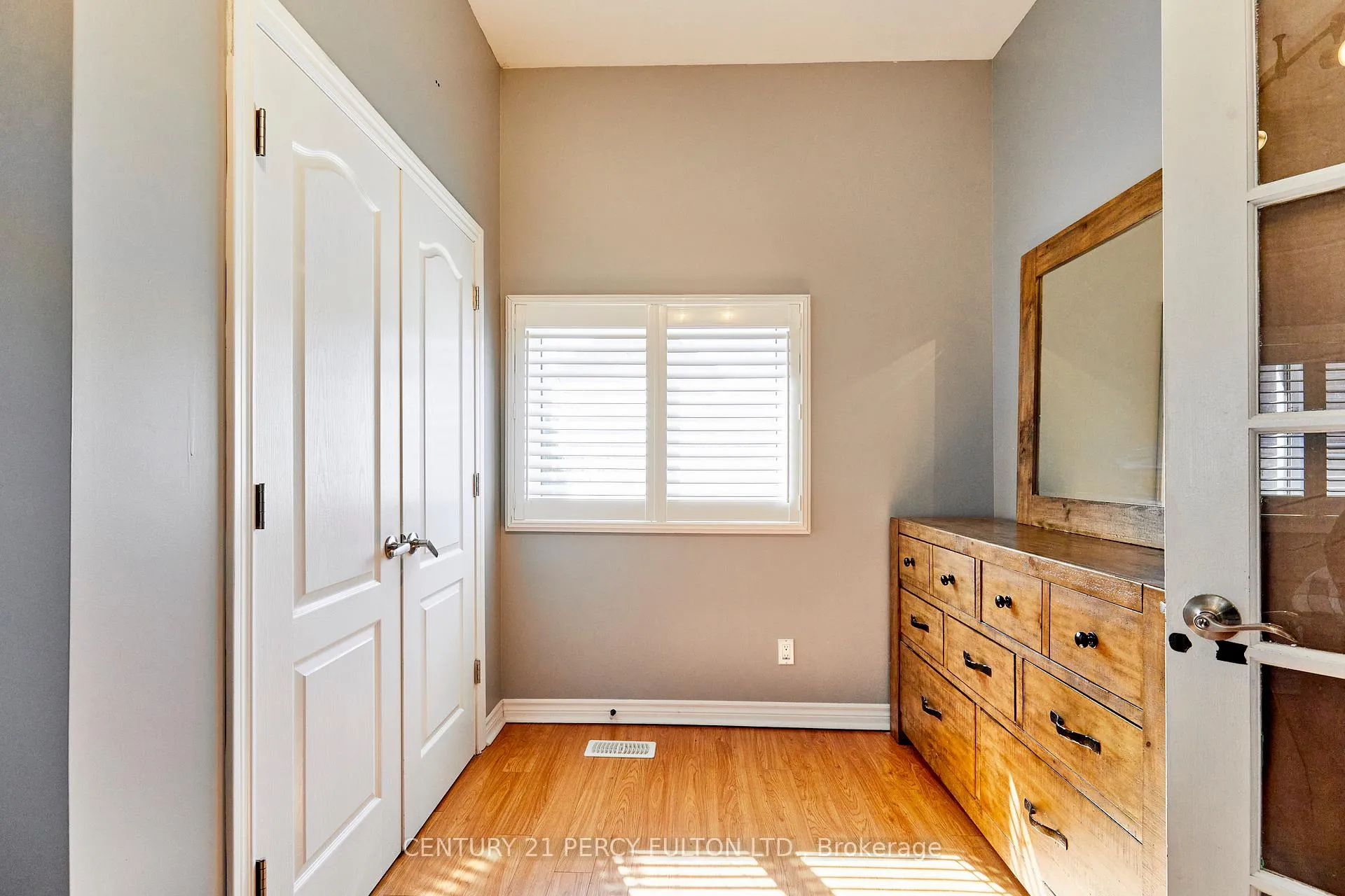 Photo 13 of 297 Celina Street, Oshawa, Central — HOMEH