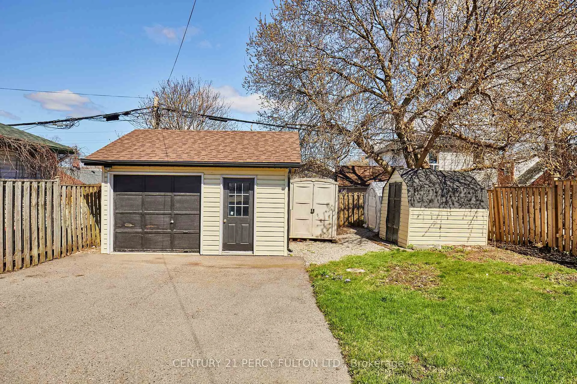Photo 17 of 297 Celina Street, Oshawa, Central — HOMEH