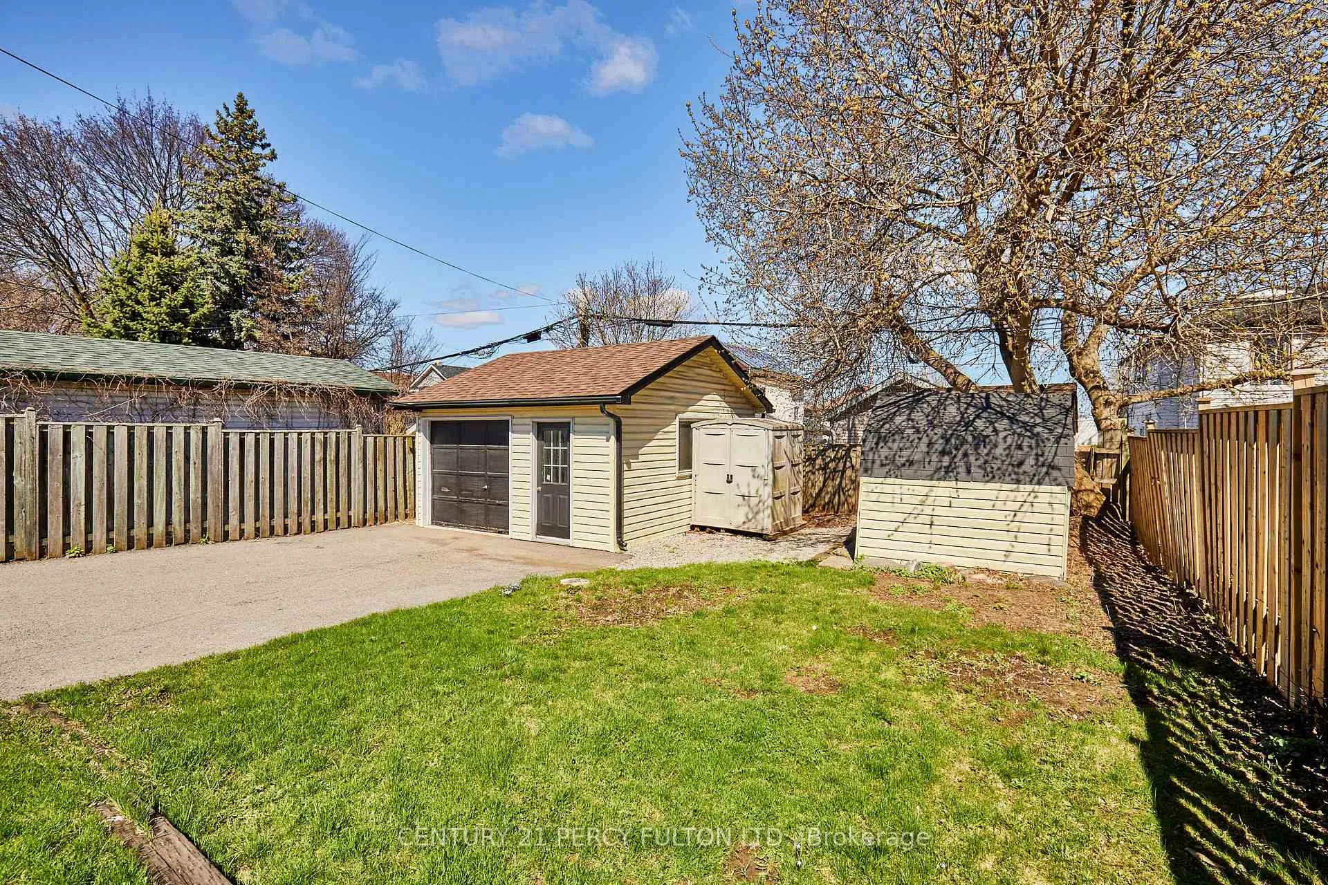 Photo 19 of 297 Celina Street, Oshawa, Central — HOMEH