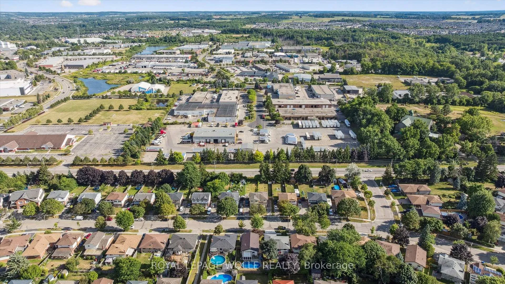 Photo 32 of 263 The Country Way, Kitchener — HOMEH