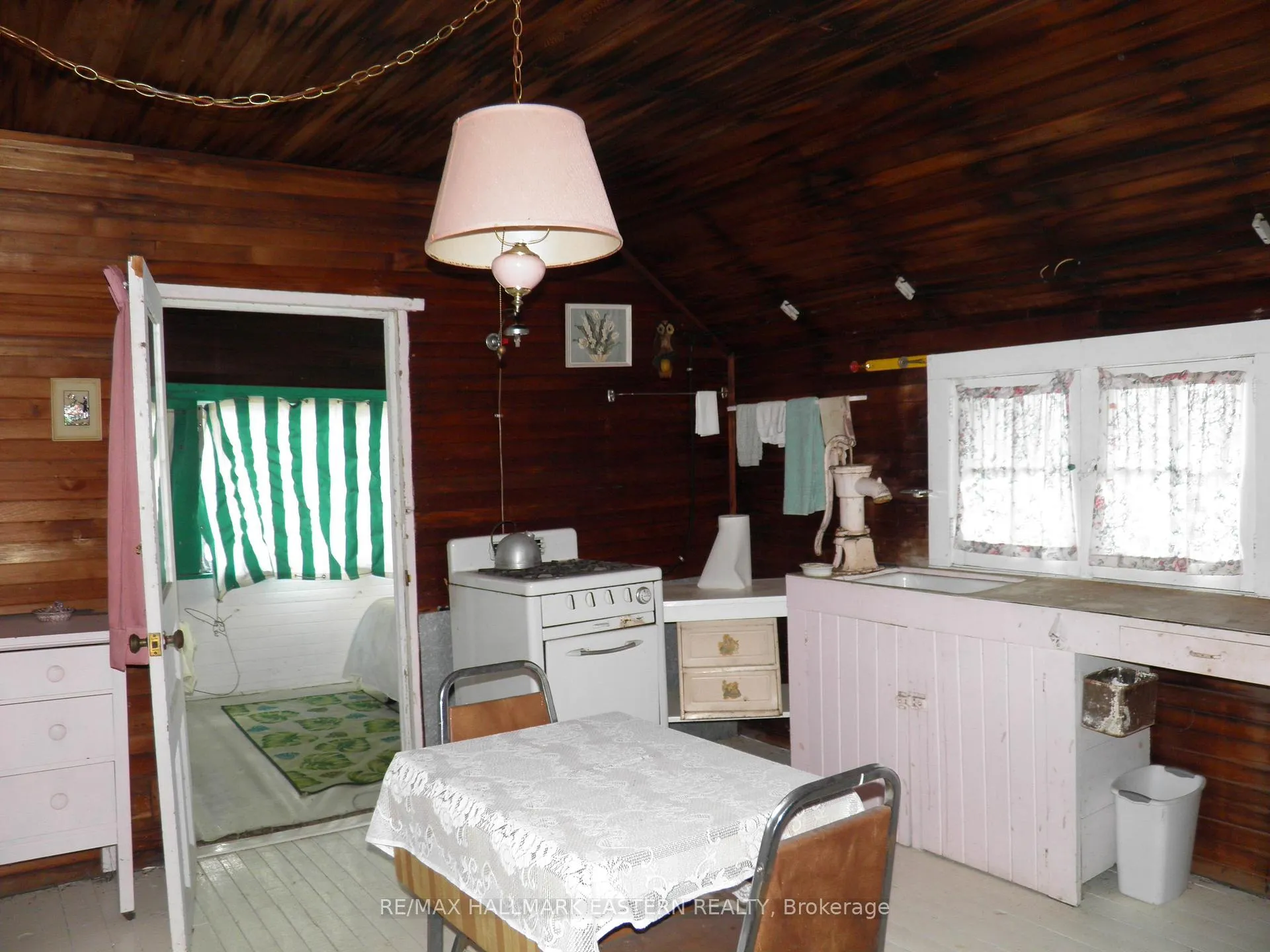 Photo 9 of 1420 Island 76, North Kawartha — HOMEH