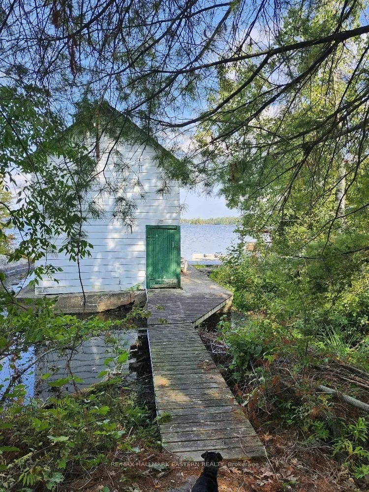 Photo 13 of 1420 Island 76, North Kawartha — HOMEH