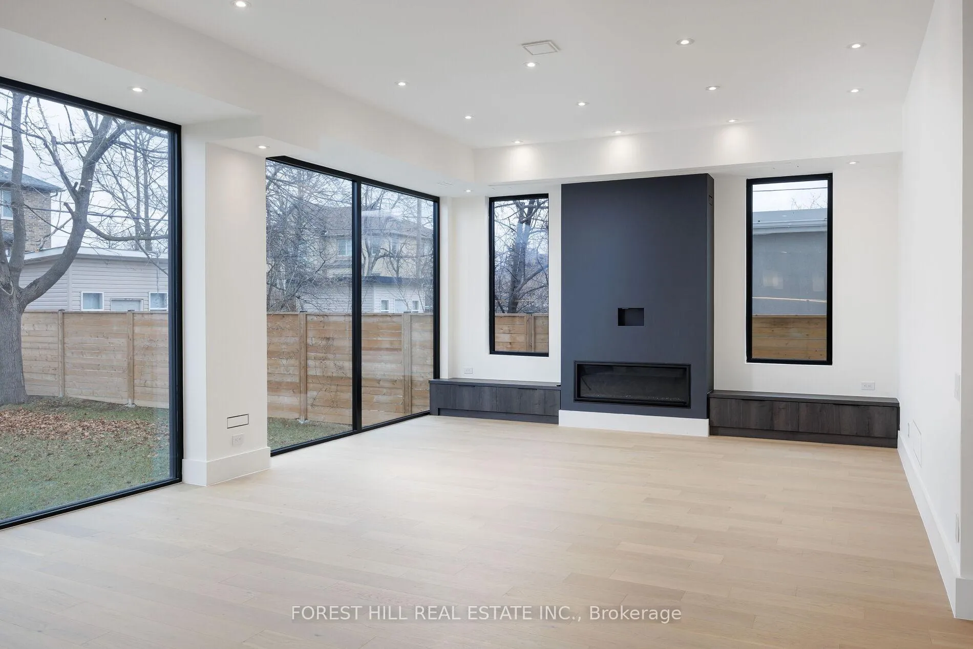 Photo 29 of 170 Ranee Avenue, Toronto, Englemount-Lawrence — HOMEH