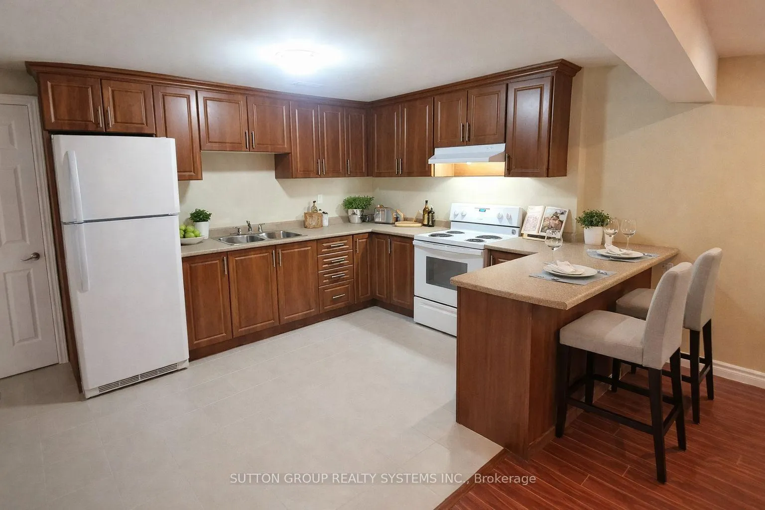 Photo 5 of 21 Mcguiness Drive, Brantford — HOMEH