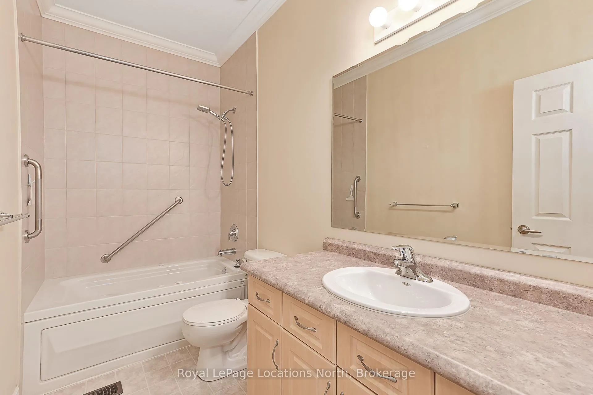 Photo 25 of 31 Alyssa Drive, Collingwood — HOMEH