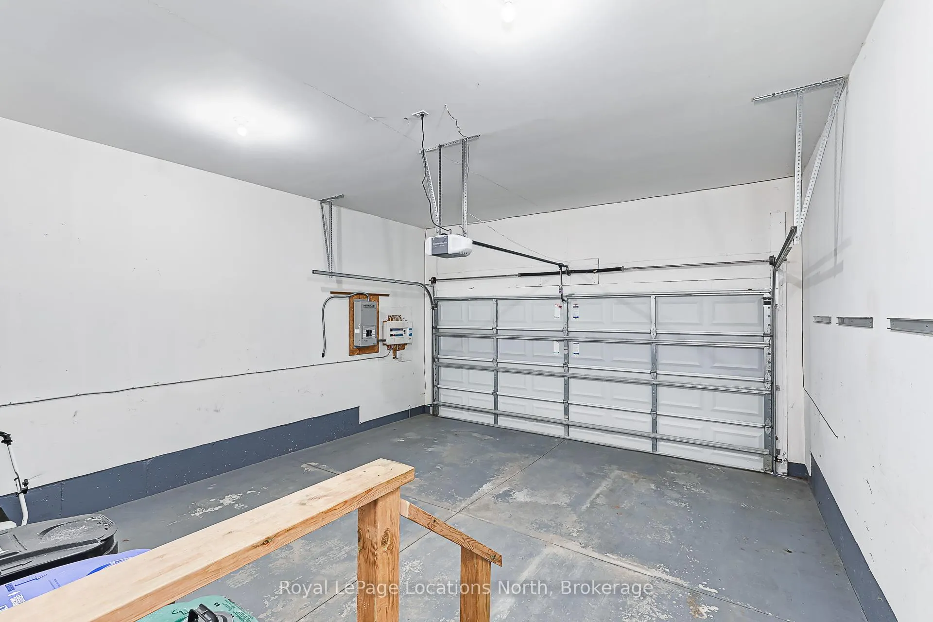 Photo 37 of 31 Alyssa Drive, Collingwood — HOMEH